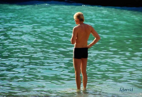 SWIMMER ON FONEAS BEACH, MESSINIAN MANI, PELOPONISSOS 22-2-2010 5-50-05 μμ 500x342