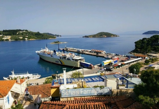 Порт острова Скиатос