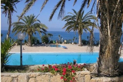 Отель Пафоса Vrachia Beach