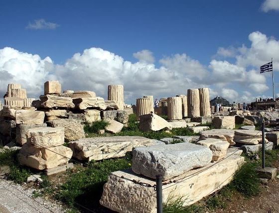 Афинский Акрополь: храм Ромы и Августа