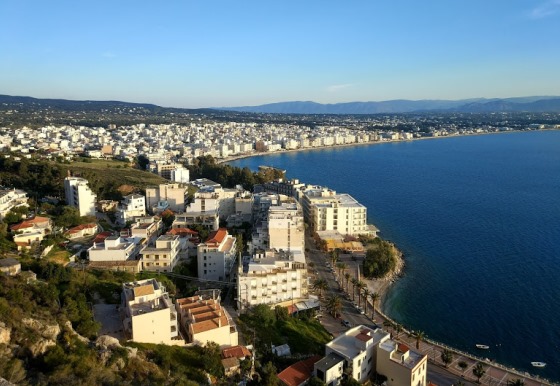 Курорт Лутраки в Греции