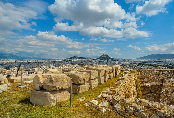 Храм Зевса Полиея на Афинском Акрополе